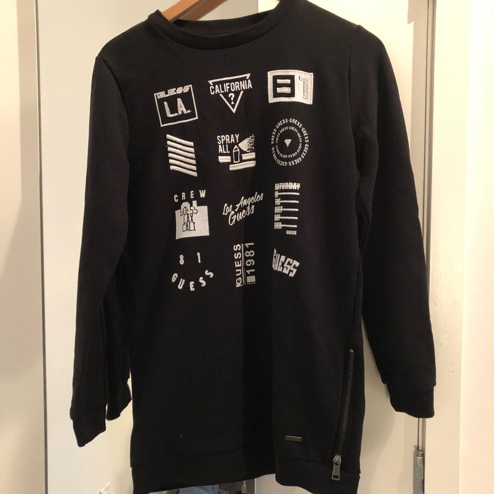 GUESS NEVER WORN CREWNECK